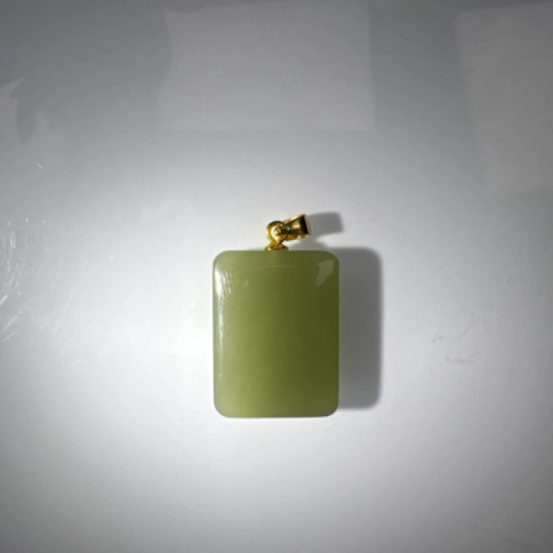 和田玉卡19-14mm无事牌吊坠编号056