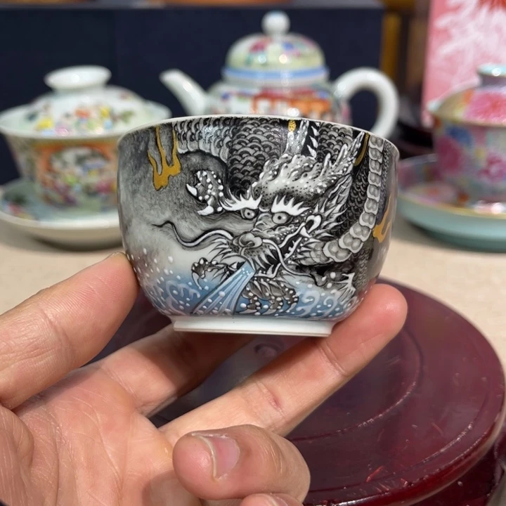 手工制作工艺品等