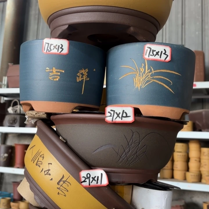 紫砂花盆100-6。