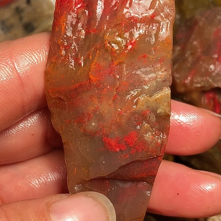 昌化石4****8浙江昌化鸡血石