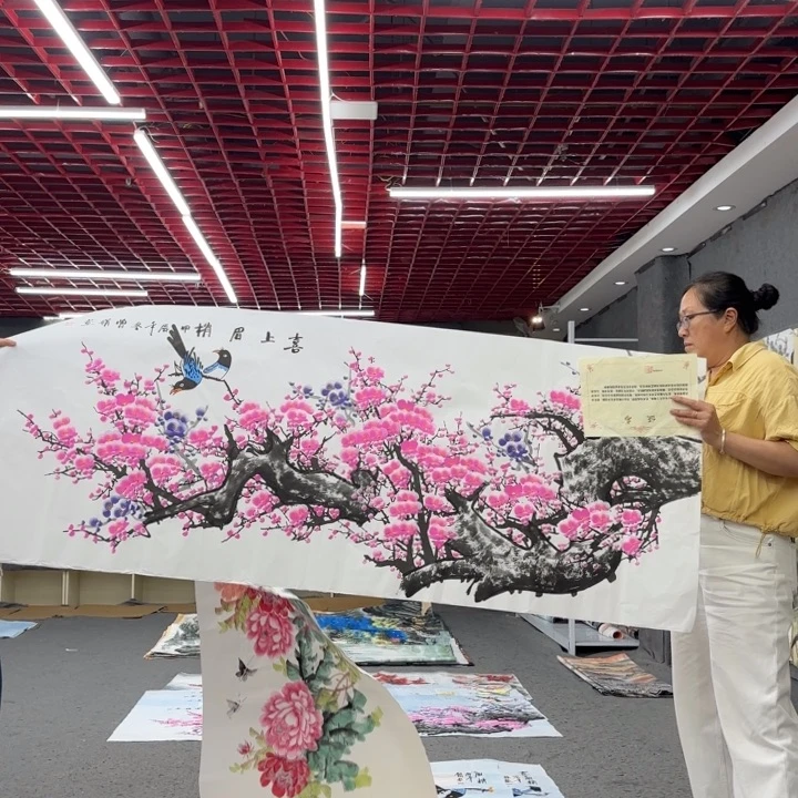 字画等多种形式的艺术作品