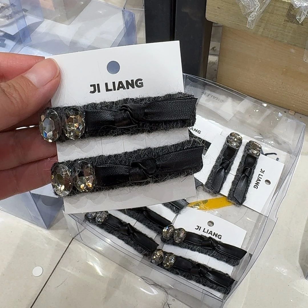 铁合金布艺默认微瑕特价不退换