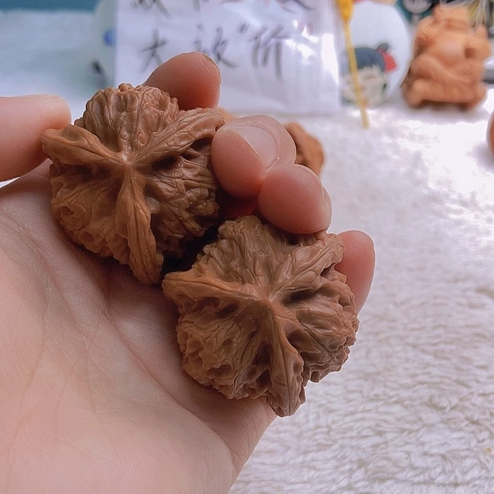 吊坠文玩核桃…三棱