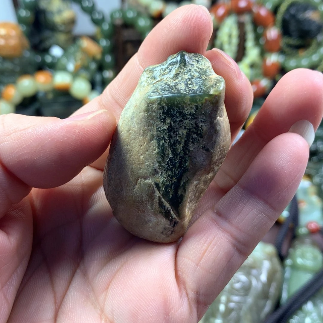 透闪石质玉把件未镶嵌