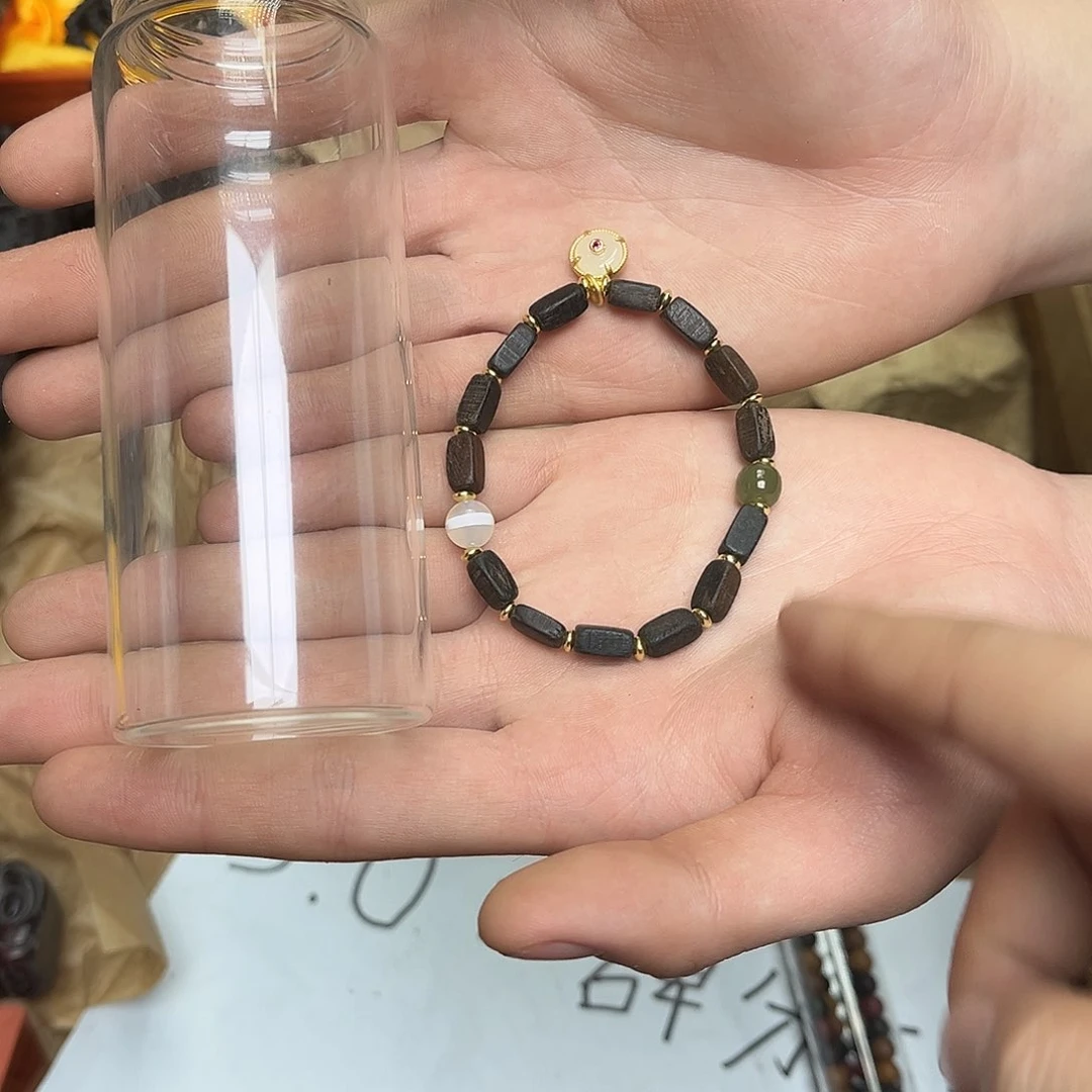 大叶紫檀（黑酸枝木类）