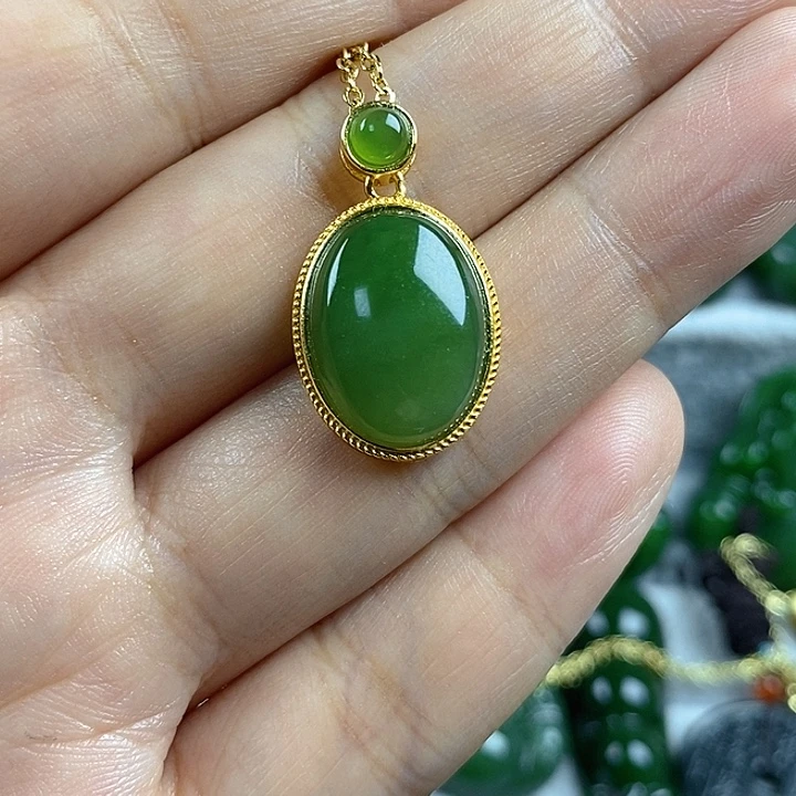 吊坠(不含链)未镶嵌和田玉（碧玉）
