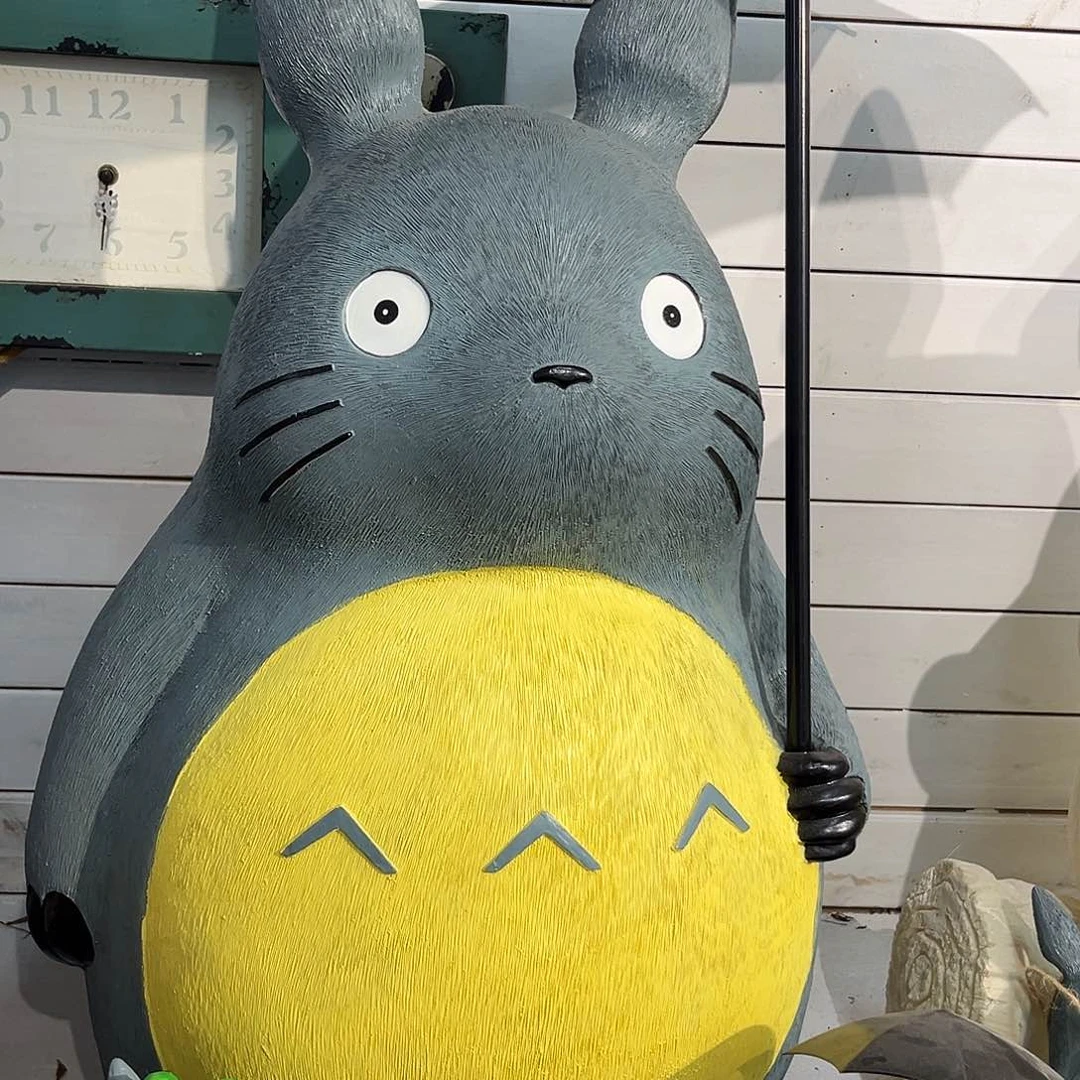 合成树脂妮***歌龙猫