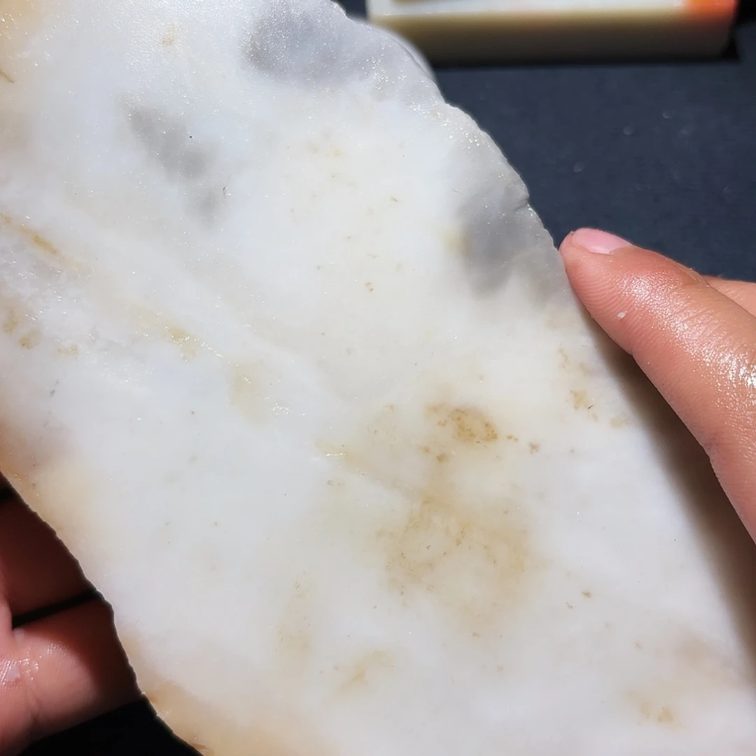 和田玉未镶嵌珠宝奇石