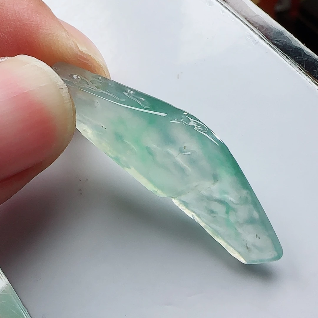 定制翡翠未镶嵌缅甸天然A货翡翠含老师工艺