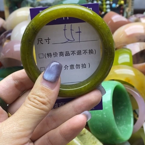未镶嵌蛇纹石玉手镯
