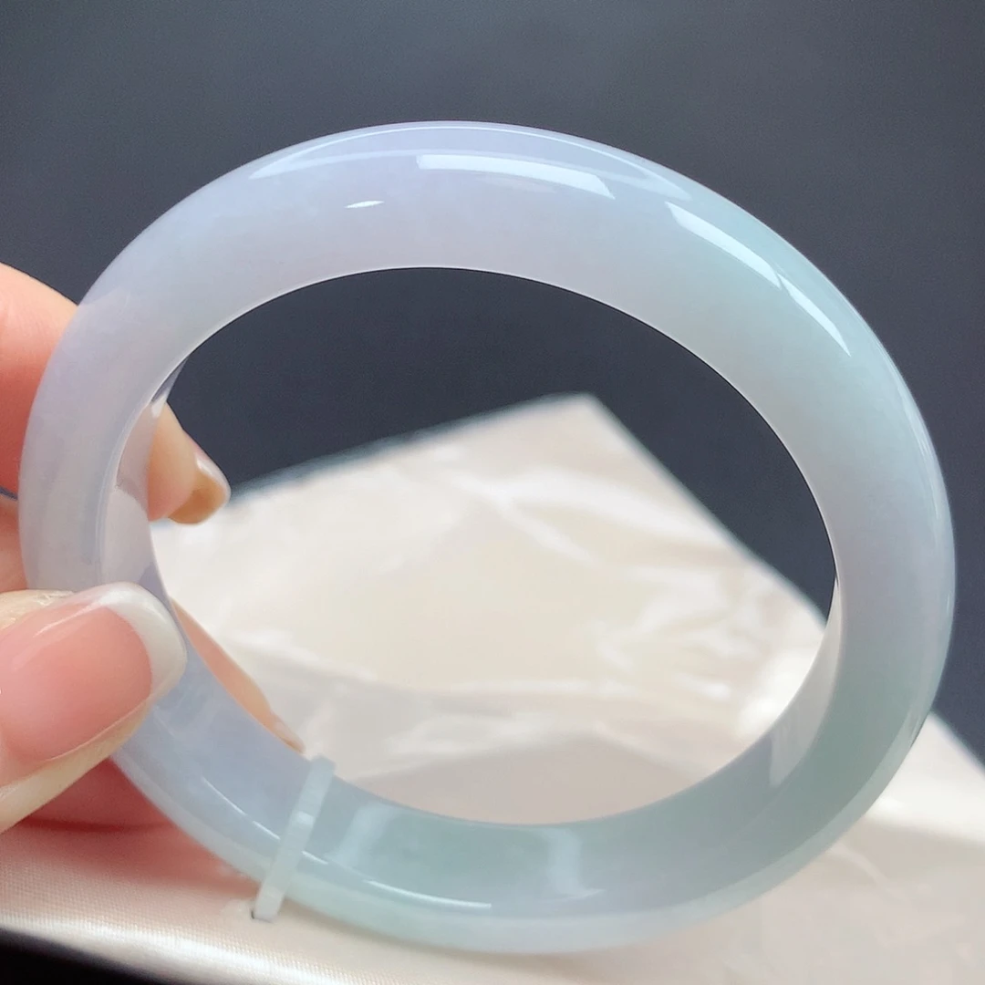 翡翠手镯未镶嵌05n n n m m n n