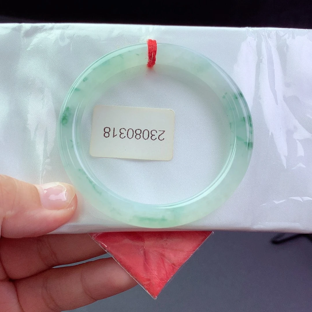 【闪购商品】翡翠手镯未镶嵌23080318