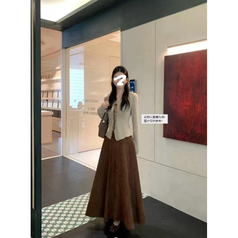 天一~秋季复古甜美长袖穿绳v领短款长袖衫半身裙套装女99619
