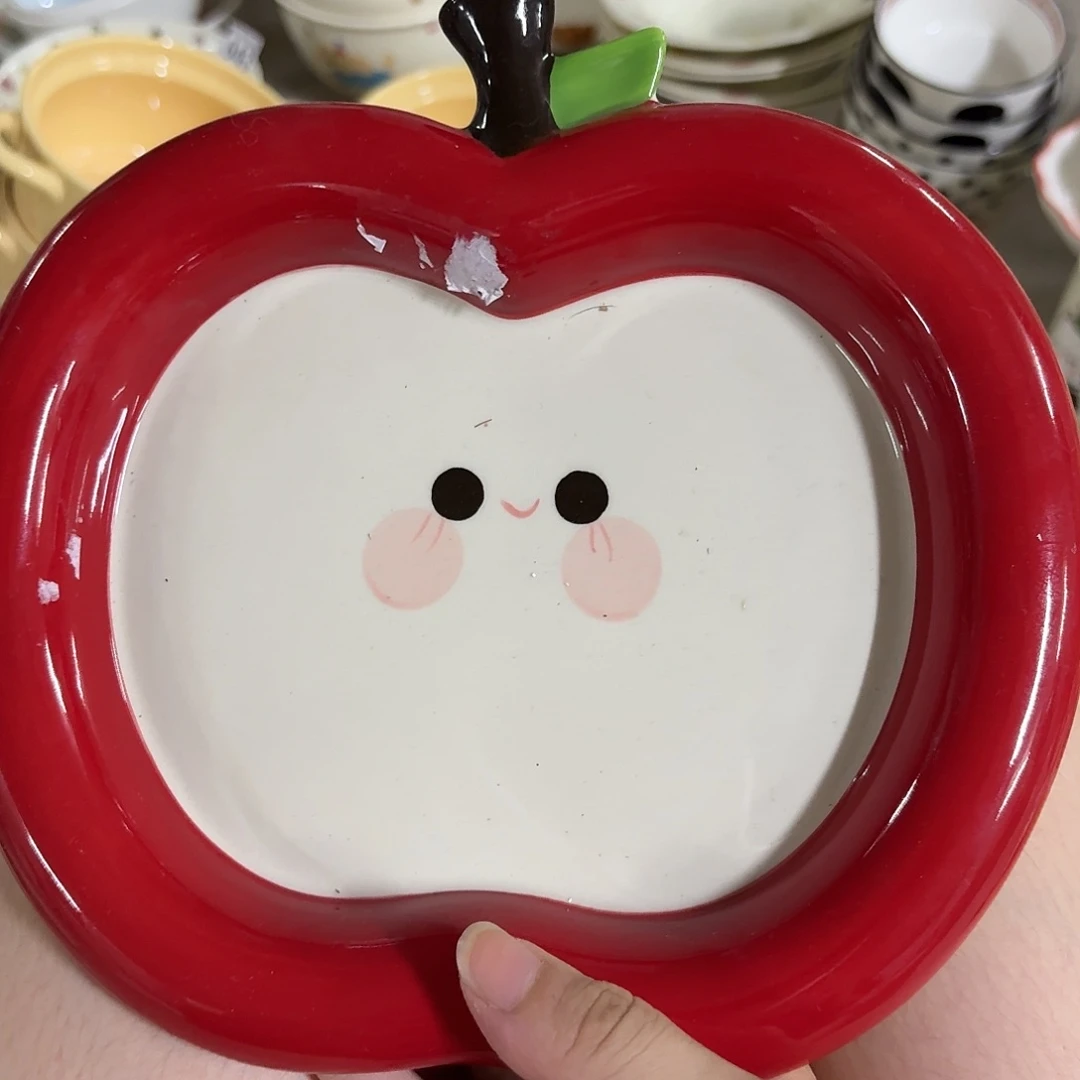 搪瓷微瑕一个红色苹果