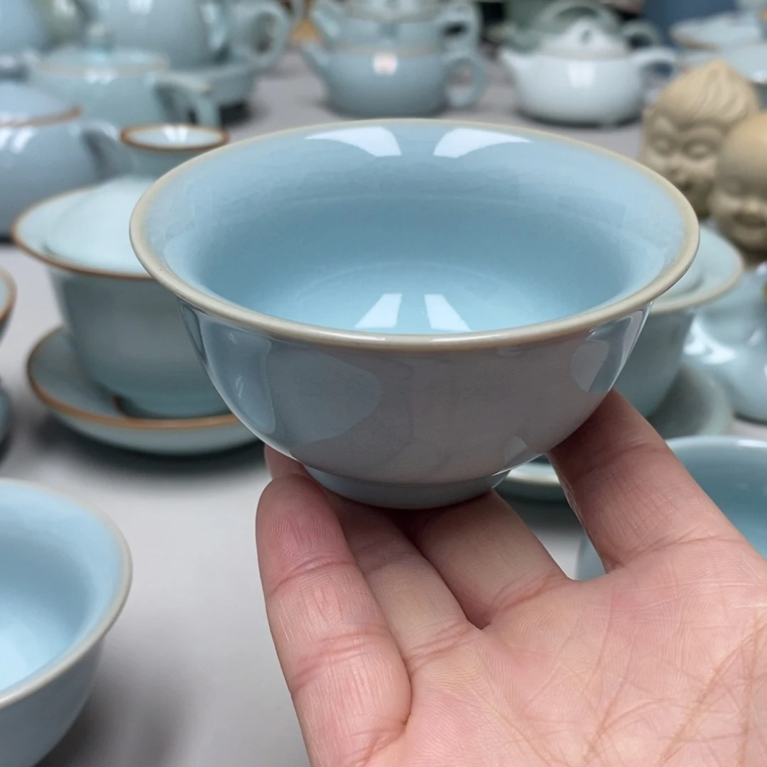 陈*飞支钉永乐杯无礼盒