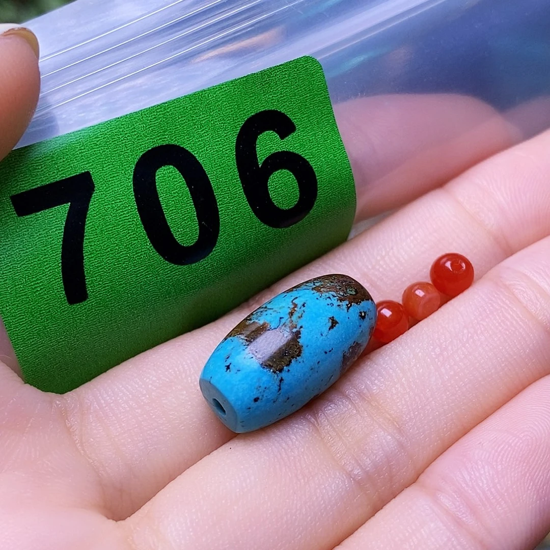 未镶嵌南红玛瑙珠宝奇石