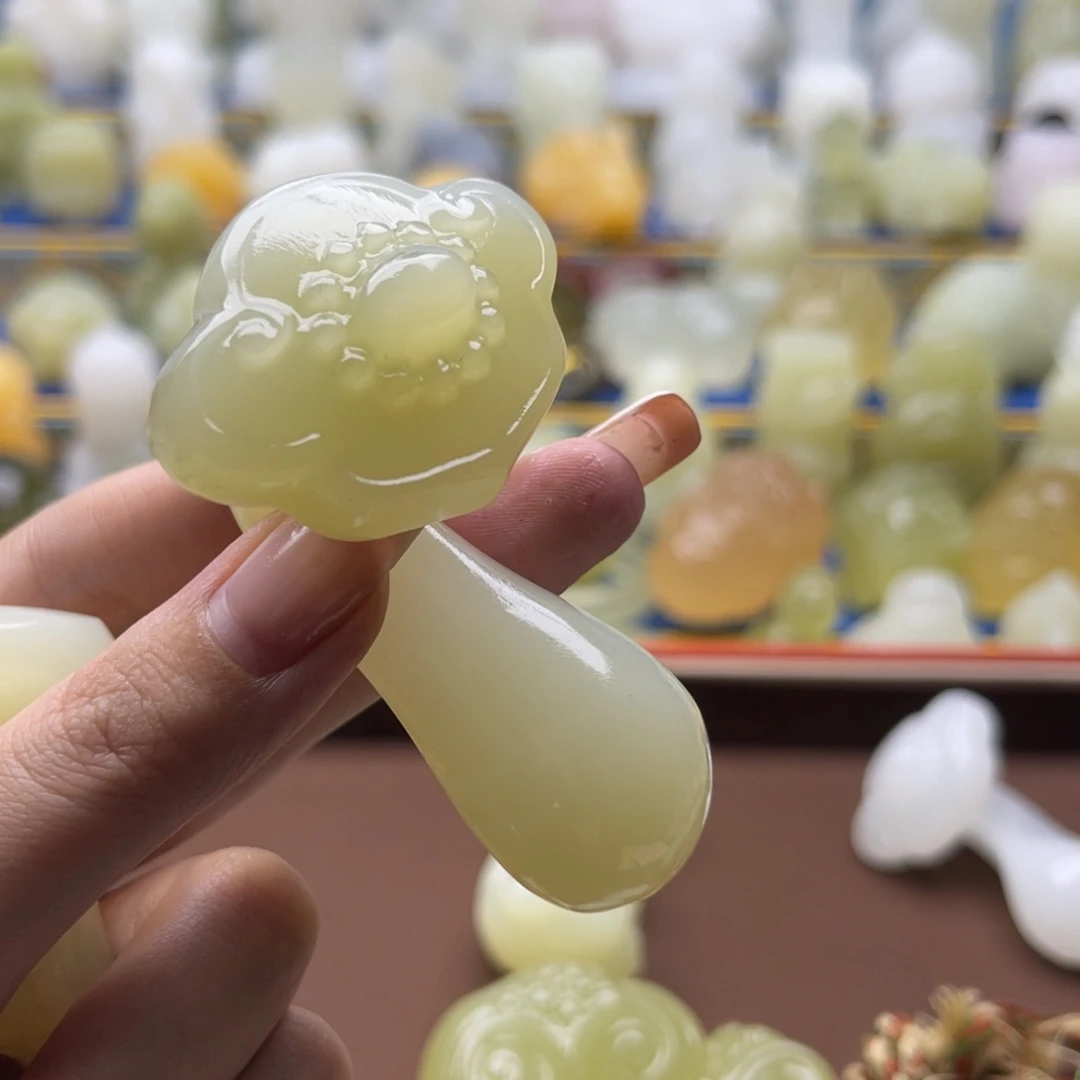 热***脸新疆昆仑山脉山料