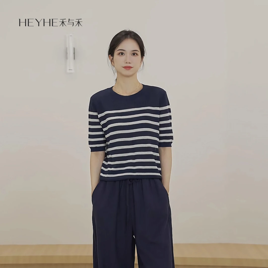 小禾【启航】天丝亚麻圆领撞色条纹设计感显瘦针织短袖SS178