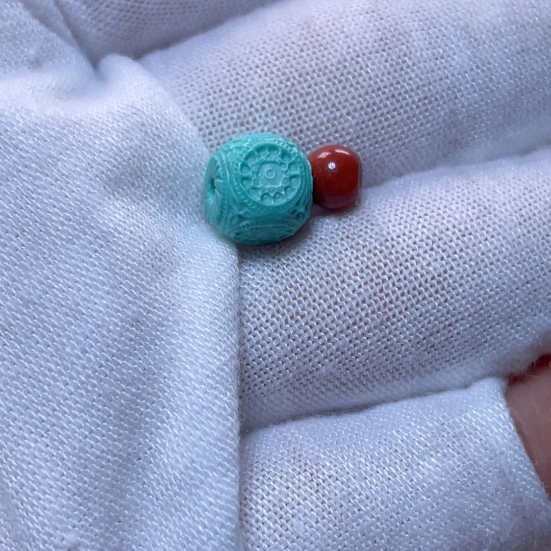 南红玛瑙配饰未镶嵌