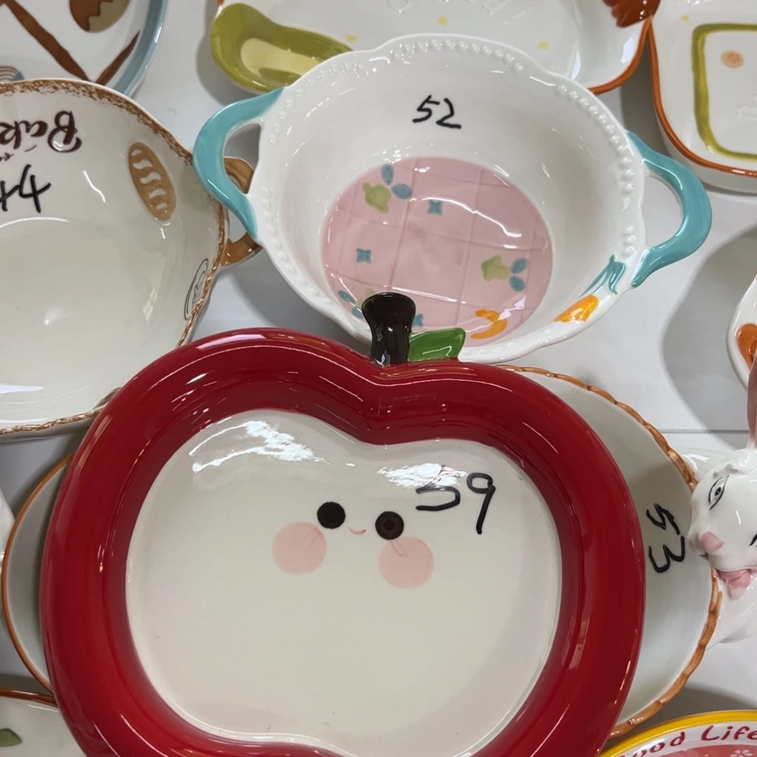 摆件微瑕品介意别拍谢谢！