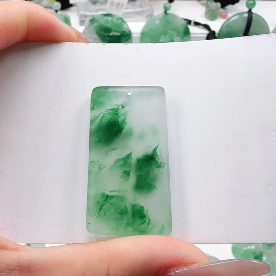 石英质玉未镶嵌吊坠(赠链)