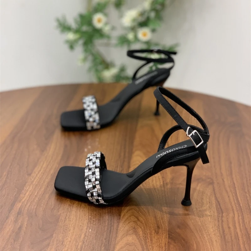 2025夏季小众细跟方头水钻凉鞋女新款气质一字扣带网红百搭高跟鞋