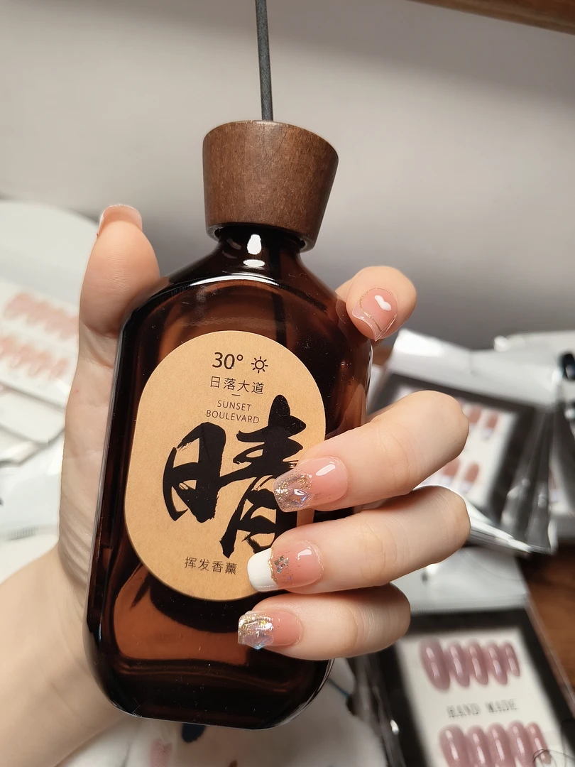 a1-a7纯手工可拆卸短款穿戴甲温柔高级显白纯欲简约风美甲贴