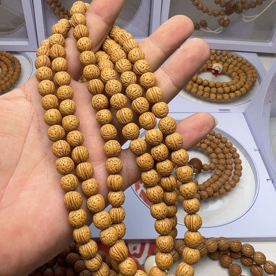 大***桃手串桃核精品小桃核