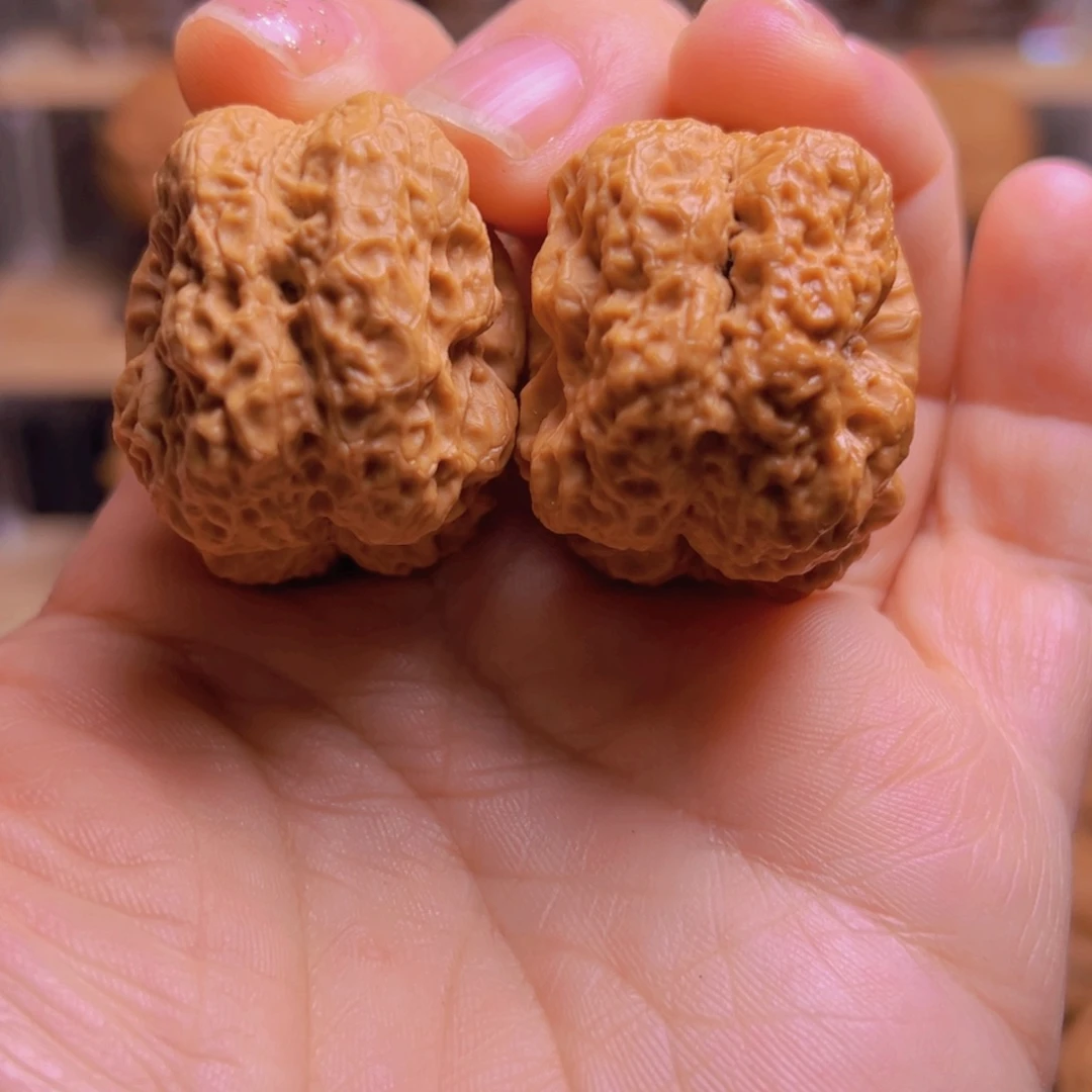 吊坠文玩核桃29w至尊龙脊38尺