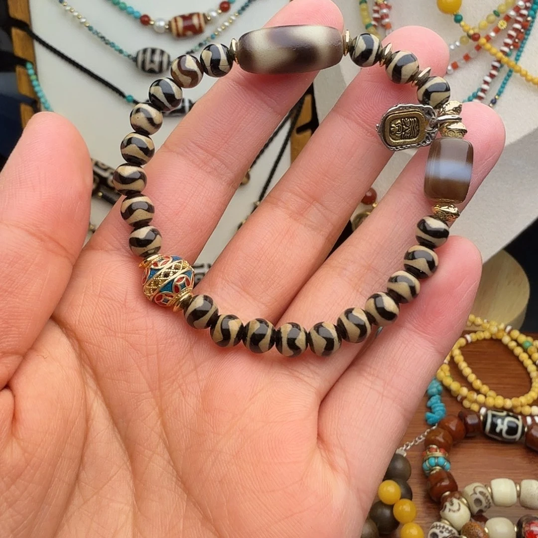 泥塑哈哈哈哈哈哈哈哈哈哈