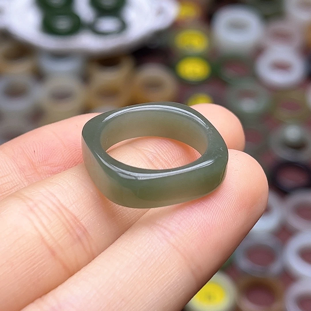 未镶嵌戒指和田玉17.3且末蓝