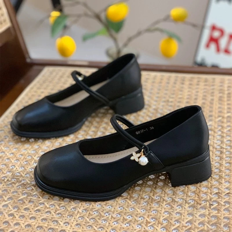 粗跟妈妈鞋皮鞋黑色软底复古圆头高跟鞋百搭G817-1