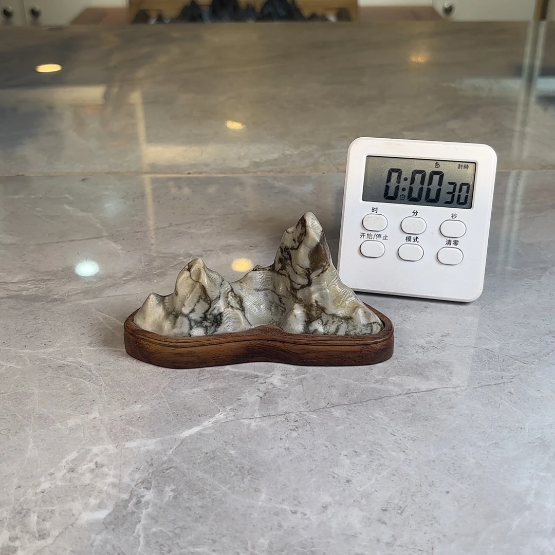 沐****灵璧石手工雕刻奇石摆件