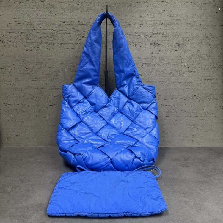 95新/葆蝶家/包包/[260104NKWC]/C18676117567