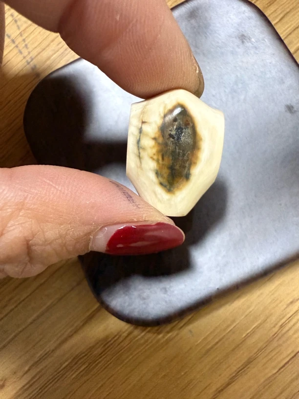 01196猛犸牙雕刻三通配饰