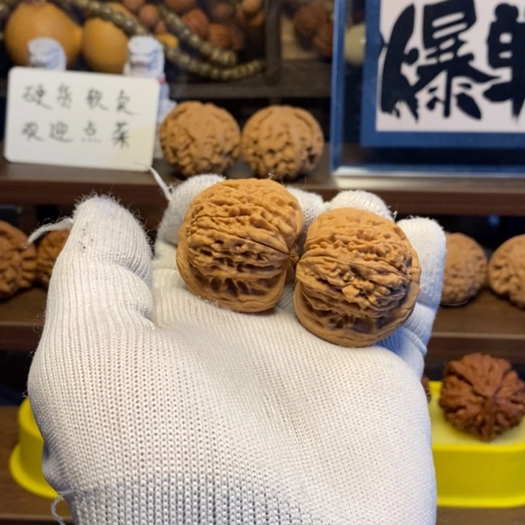 欣***愚吊坠桃核全品汉高楼40