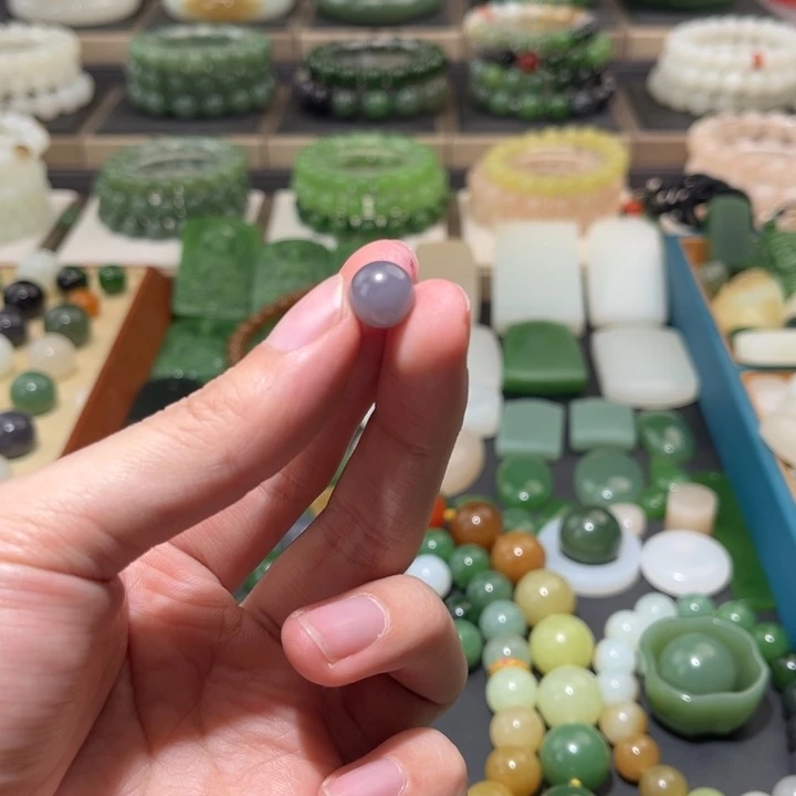 天***赐和田玉未镶嵌珠宝半成品葡萄紫单珠改9.3