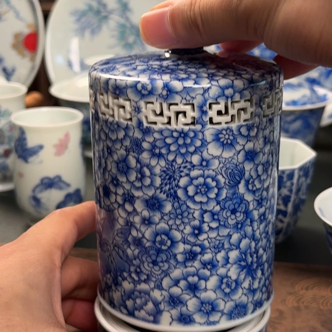 淋****纯手工手绘陶瓷茶具