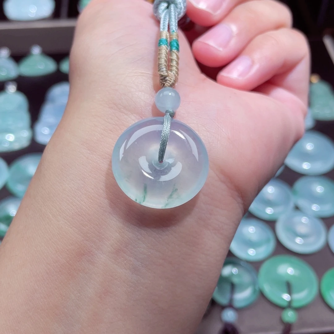 颈饰未镶嵌翡翠扣子