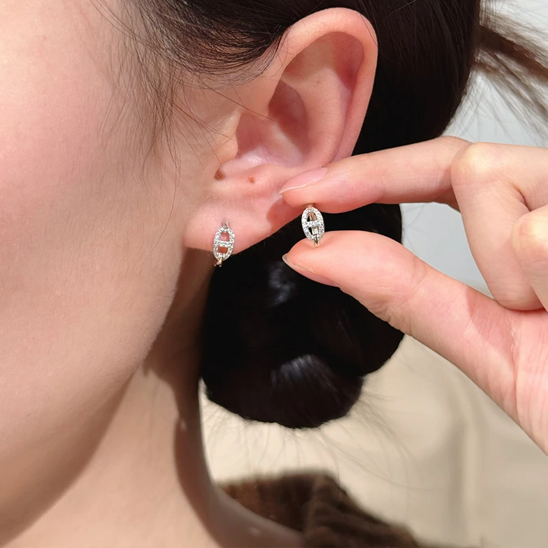 早兰 足银合成锆石耳饰 【楚希耳扣】999细闪银色猪鼻子耳扣高级感