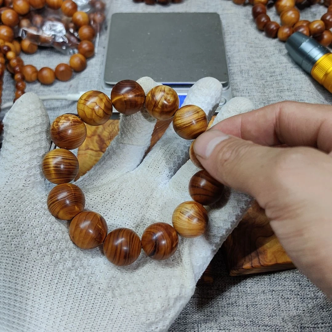 H***H1.8微瑕疵龙胆闪电