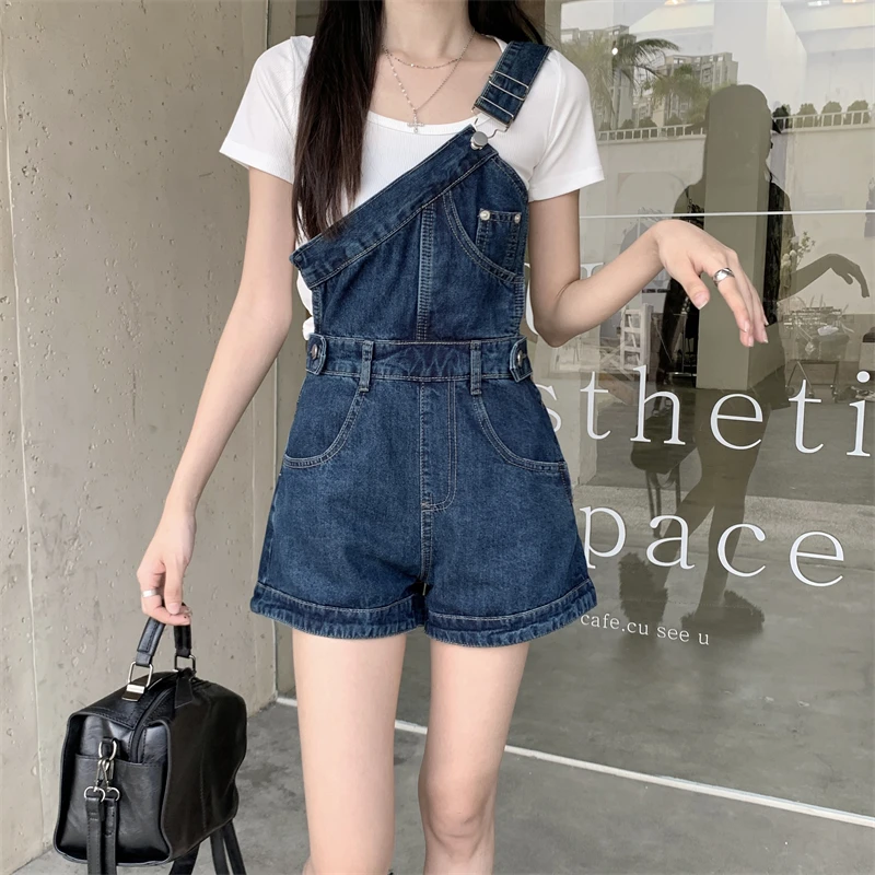 复古单肩带牛仔背带裤女装夏季辣妹不规则短裤设计感小众阔腿裤子
