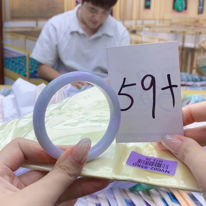 未镶嵌手镯翡翠000……