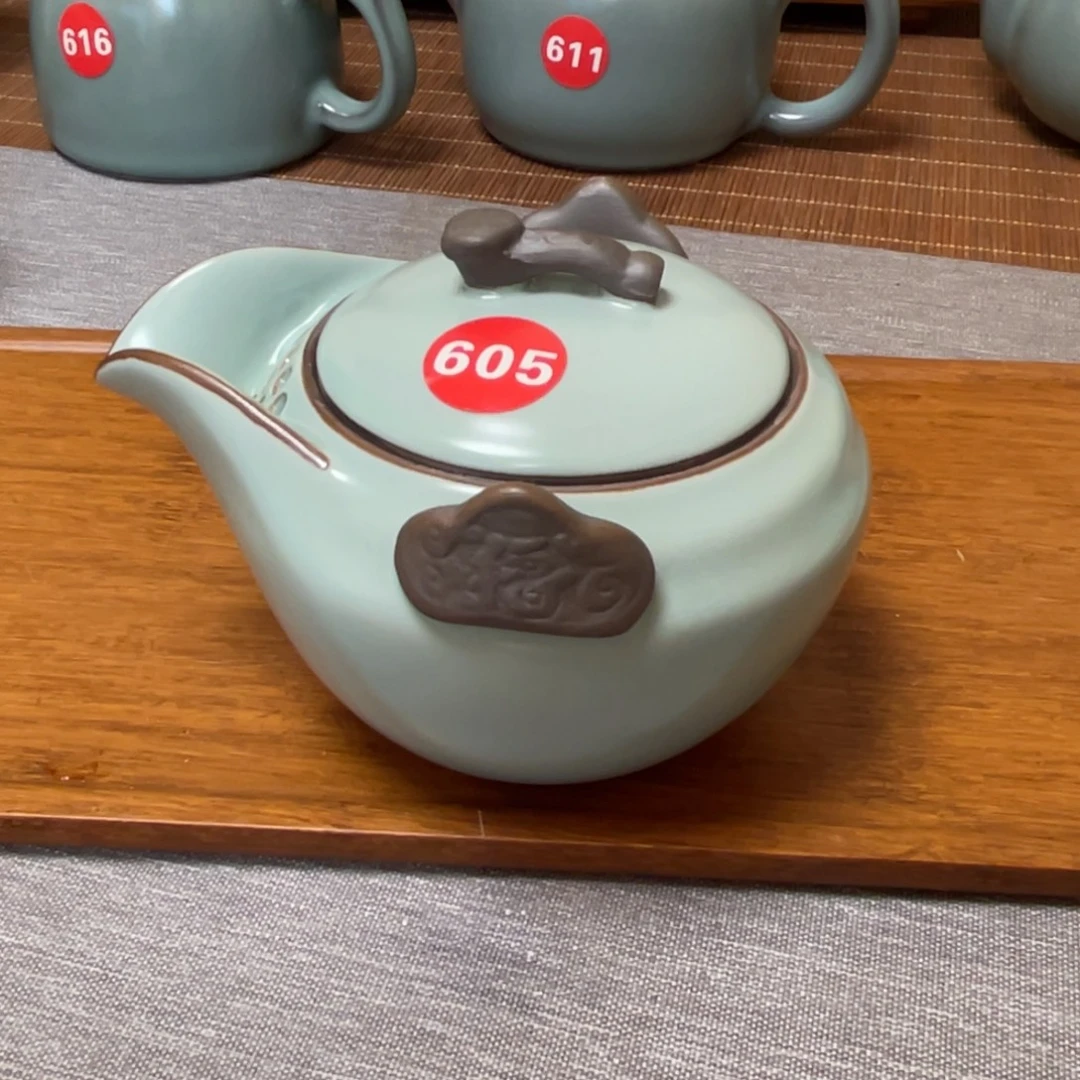 瓷片开播福利，小微微瑕。