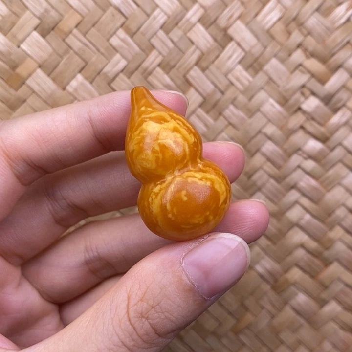 裸石蜜蜡未镶嵌蜜蜡M