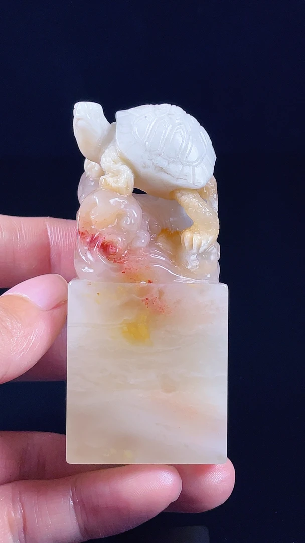 精品老挝保利石俏色龟