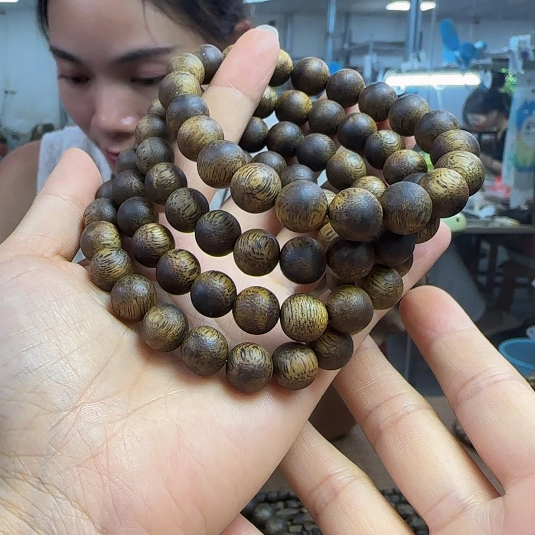 沉香手串多样性发货1条白棋999109