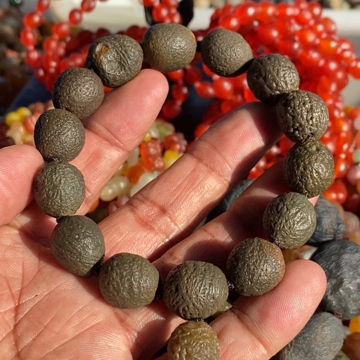 飞***黄石材戈壁石，戈壁石