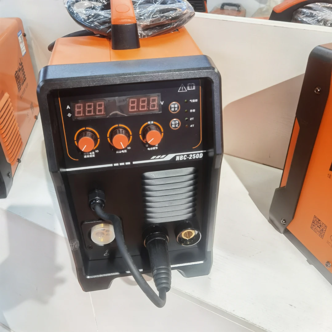 佳士摩仕达双电压nb300de/nbc250d有气无气二保焊5/15公斤焊丝