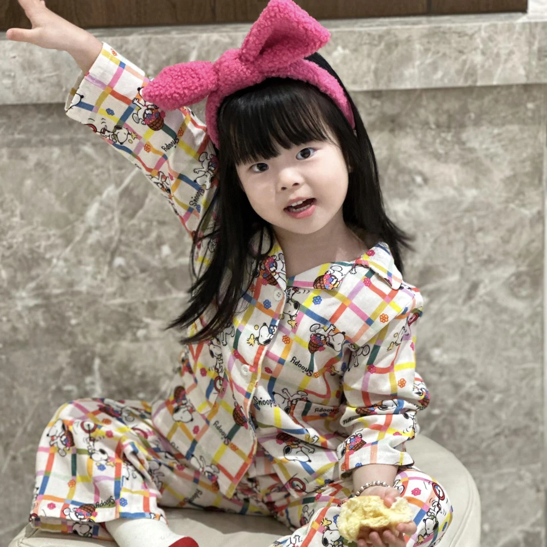 小思家2025年早秋新款女童可爱风卡通史努比家居服睡衣套装